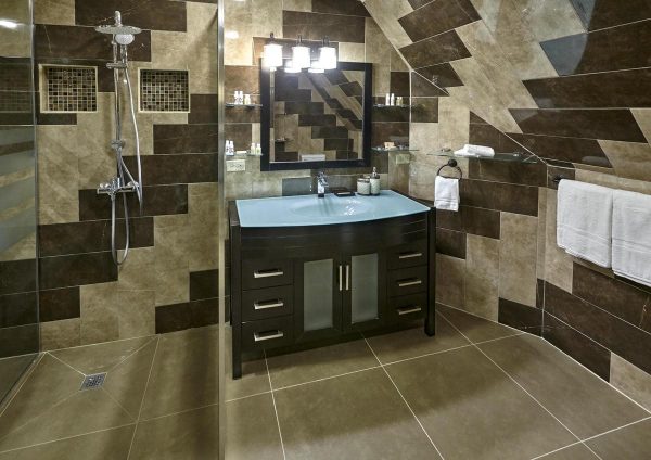The Executive Suite 1 - Image 5